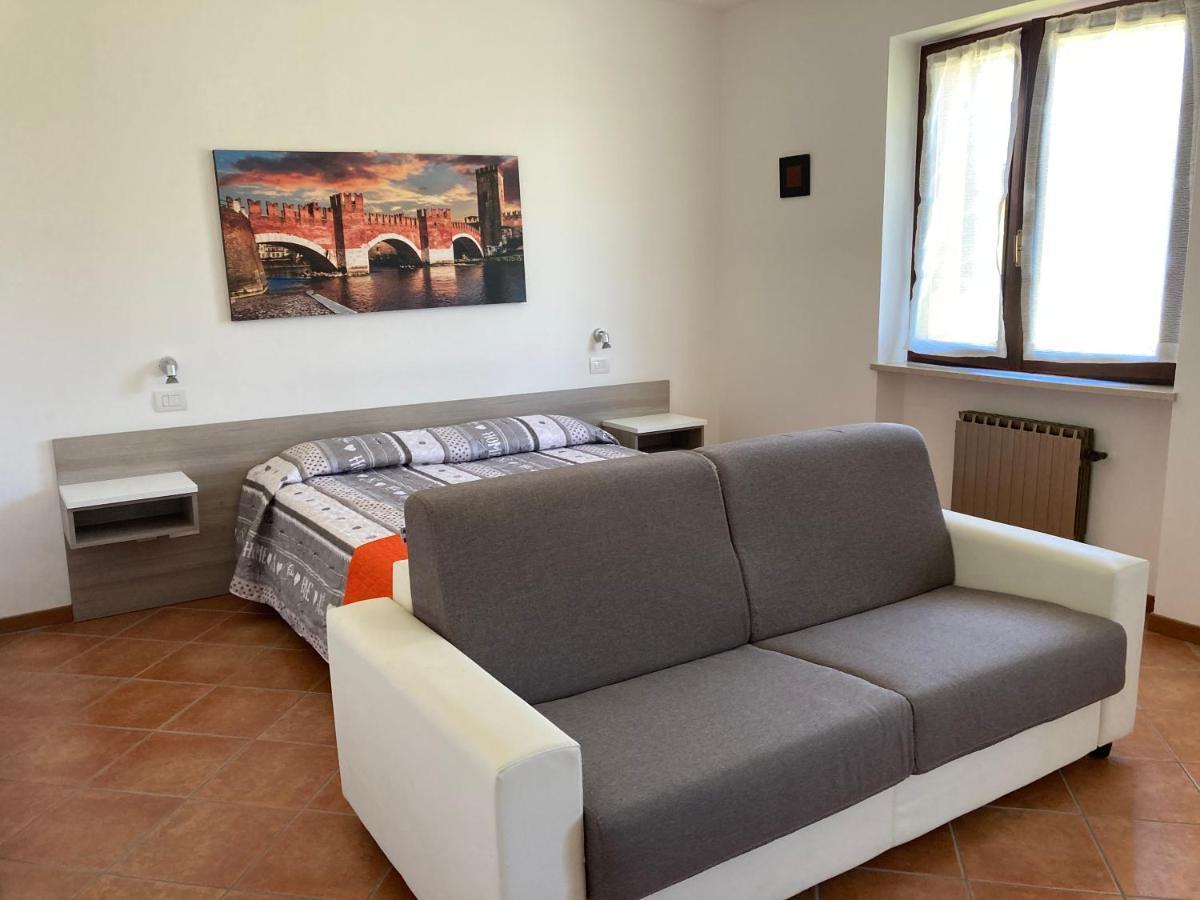 La Terrazza Sul Garda Hotell Eksteriør bilde