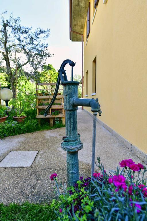 La Terrazza Sul Garda Hotell Eksteriør bilde